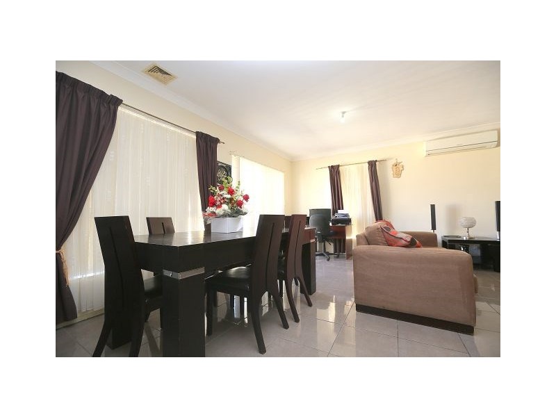 4/100 Cragg Street, Condell Park NSW 2200