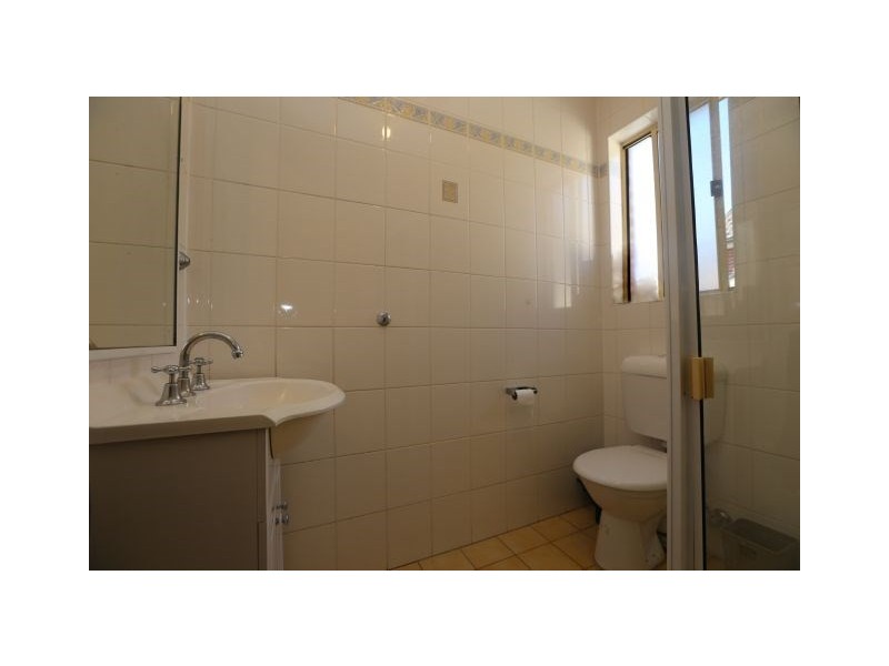 4/100 Cragg Street, Condell Park NSW 2200