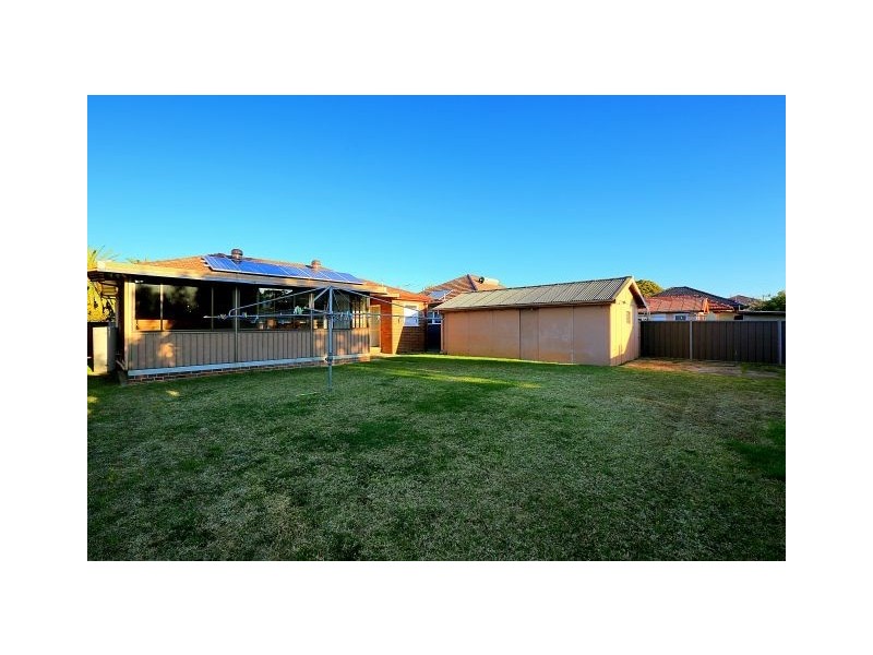 10 Ogmore Court, Bankstown NSW 2200