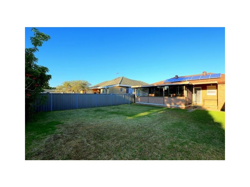 10 Ogmore Court, Bankstown NSW 2200