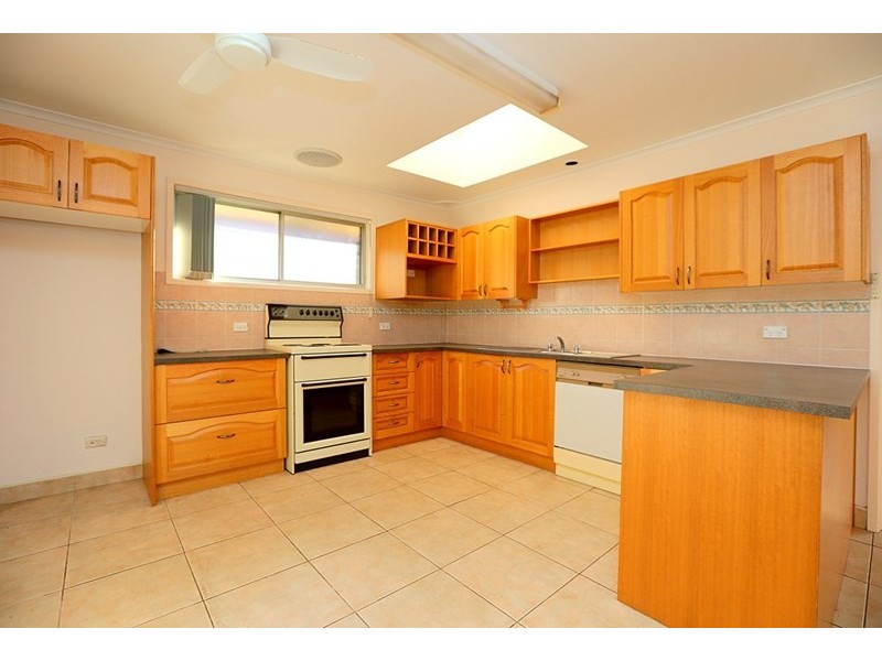 29 Universal Avenue, Georges Hall NSW 2198