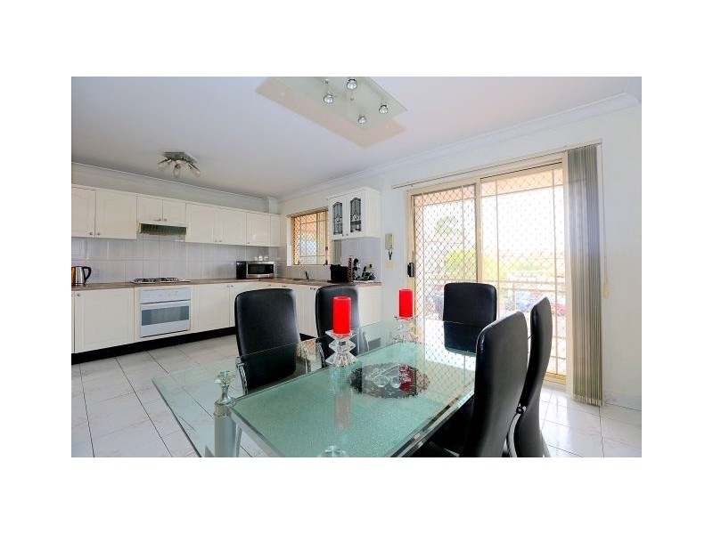 1/15-17 Melanie Street, Bankstown NSW 2200