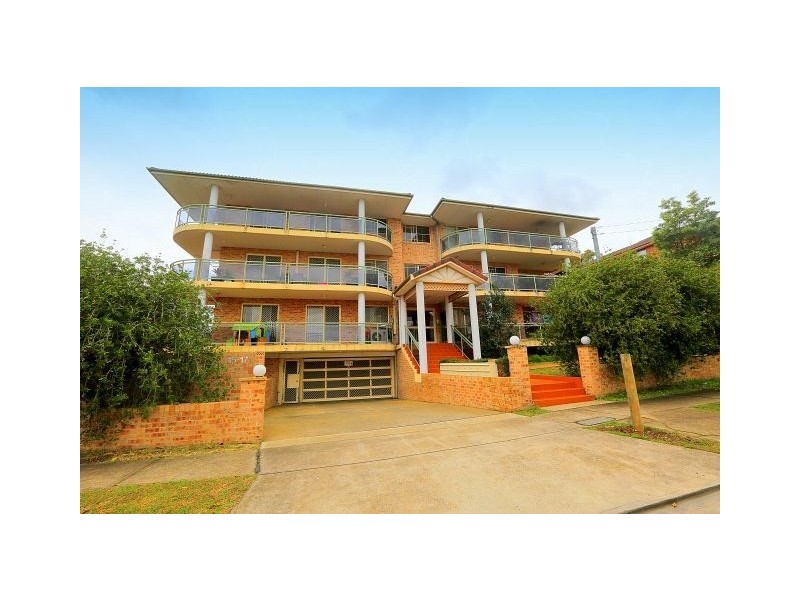 1/15-17 Melanie Street, Bankstown NSW 2200
