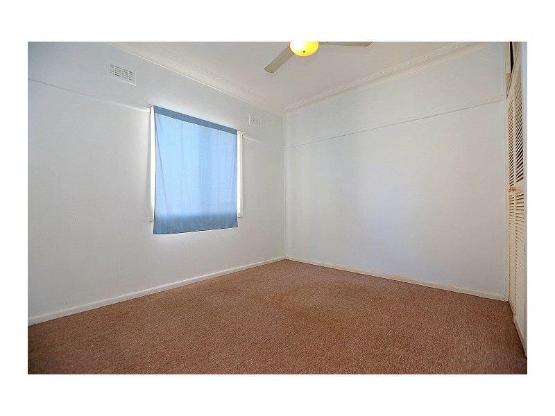 12 Royal Avenue, Birrong NSW 2143