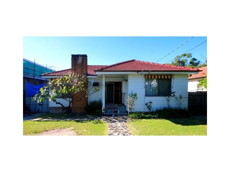 10 Wentworth Street, Greenacre NSW 2190