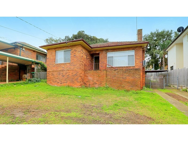14 Harold Street, Greenacre NSW 2190