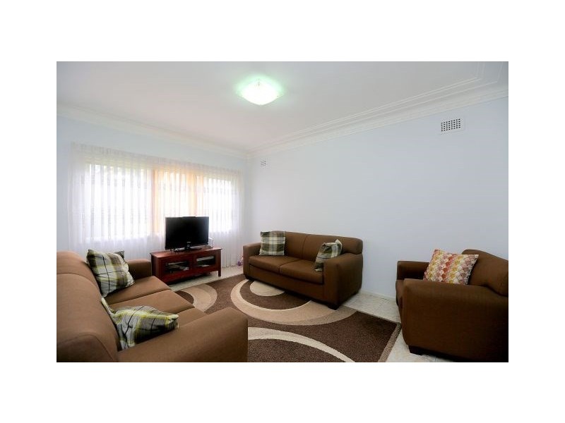 10 Adeline Street, Bass Hill NSW 2197