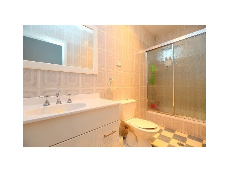 10 Adeline Street, Bass Hill NSW 2197