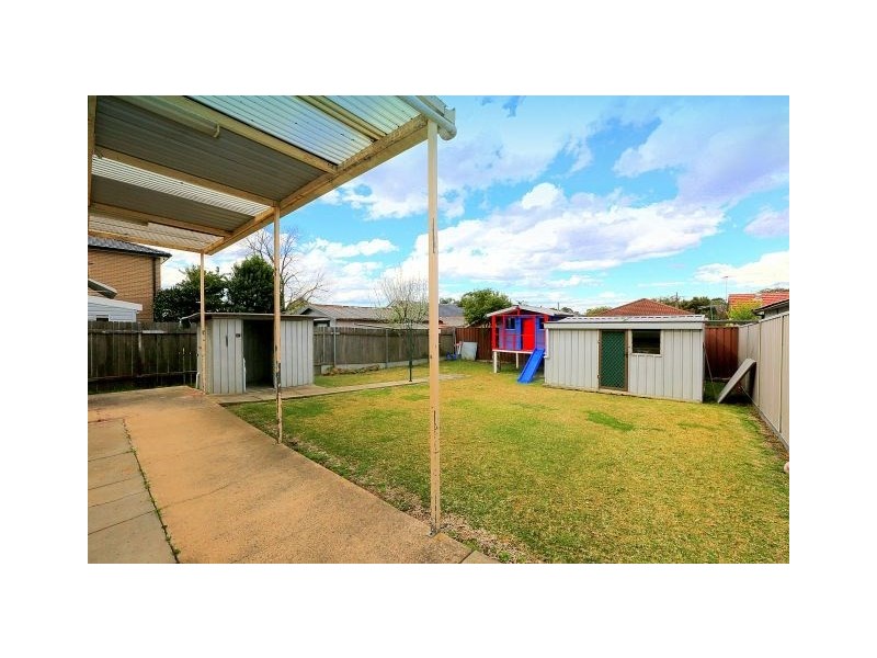 10 Adeline Street, Bass Hill NSW 2197