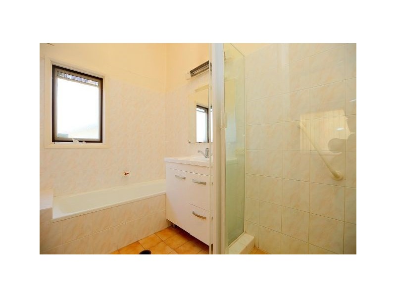 1/2 Kardella Court, Condell Park NSW 2200