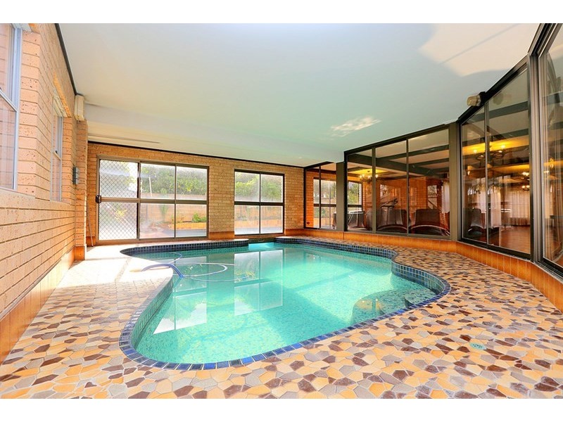 15 Saric Avenue, Georges Hall NSW 2198