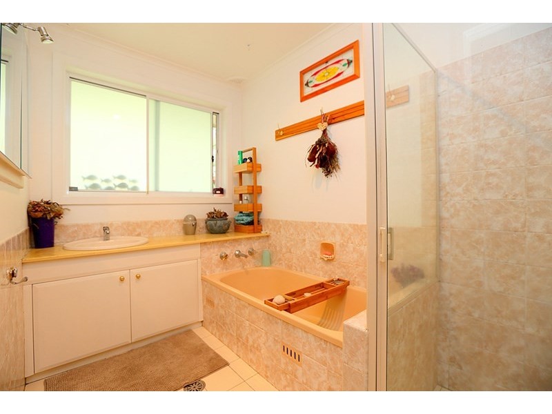 53 Oak Drive, Georges Hall NSW 2198