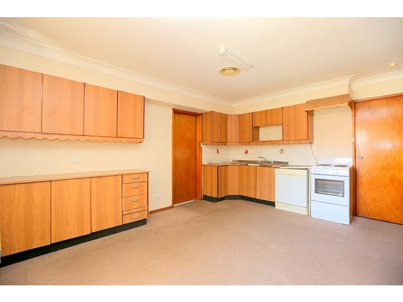194 Birdwood Road, Georges Hall NSW 2198