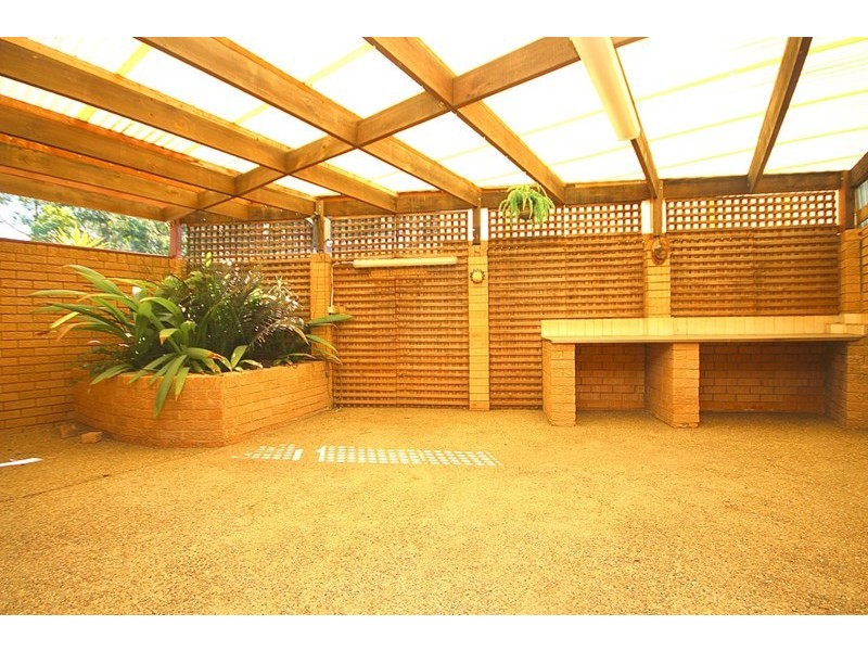 13 Josephine Crescent, Georges Hall NSW 2198