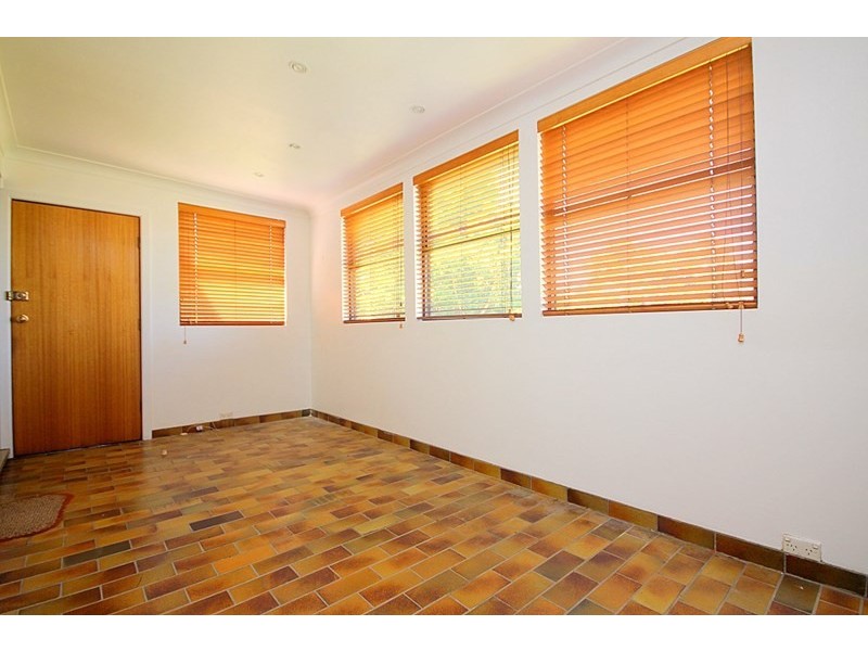 13 Josephine Crescent, Georges Hall NSW 2198