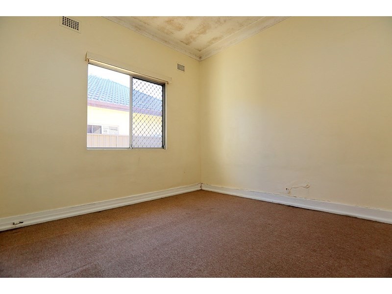 61 Seymour Parade, Belfield NSW 2191