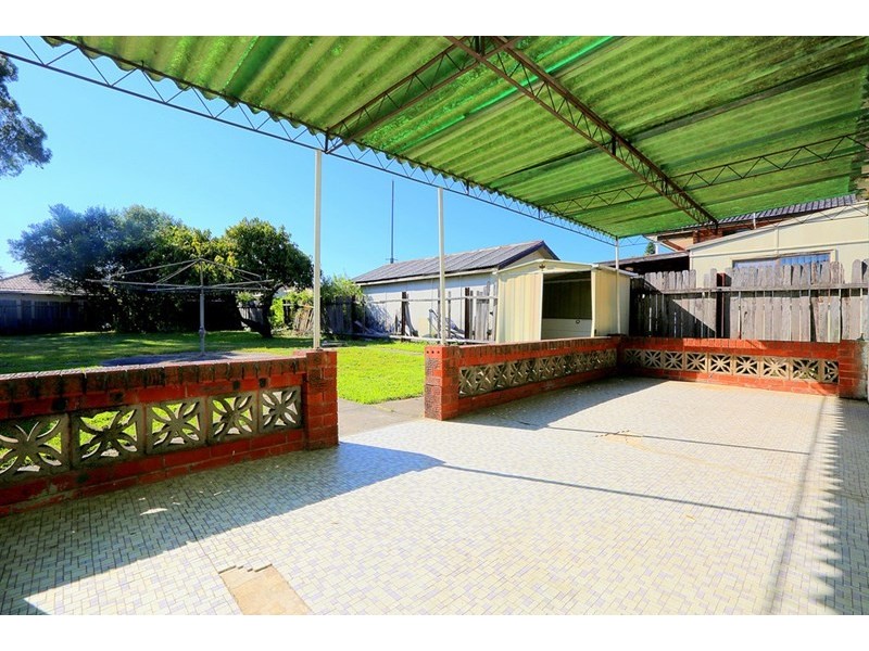 61 Seymour Parade, Belfield NSW 2191