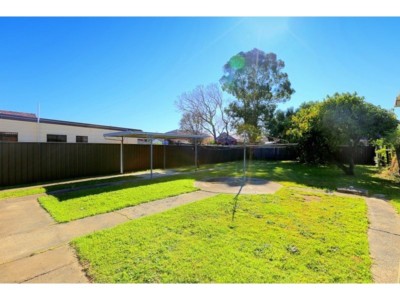 61 Seymour Parade, Belfield NSW 2191