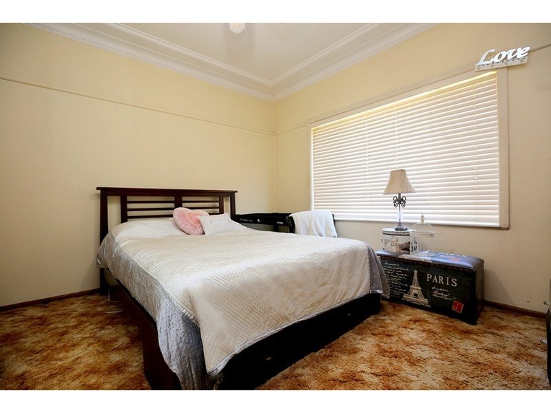 100 Yanderra Street, Condell Park NSW 2200