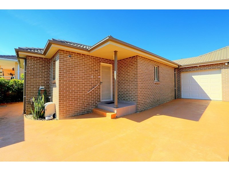 4/323-325 Hector Street, Bass Hill NSW 2197
