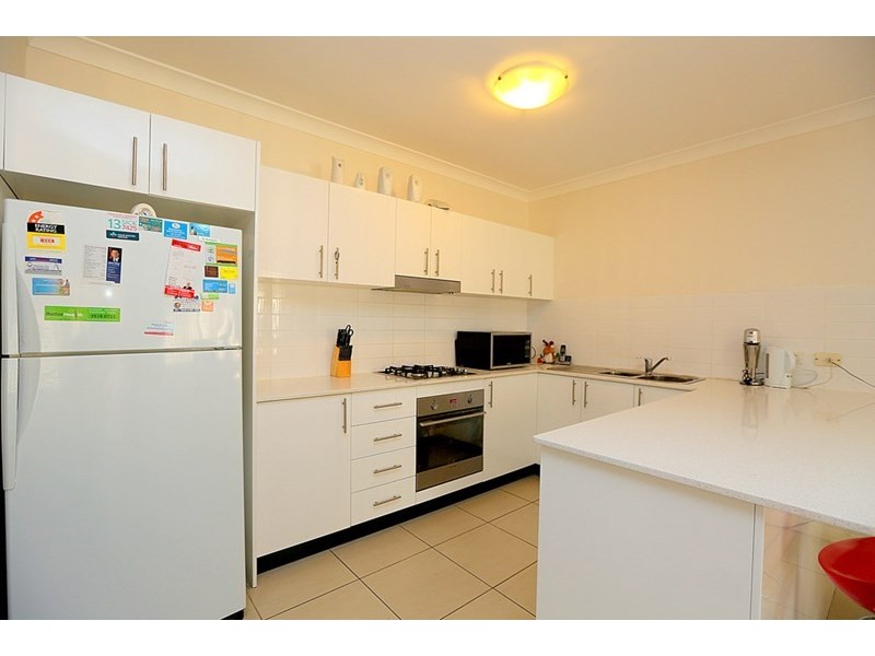 4/323-325 Hector Street, Bass Hill NSW 2197