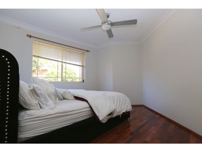 13/8-12 Bungalow Crescent, Bankstown NSW 2200