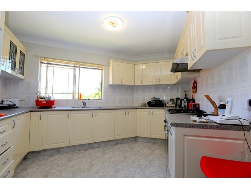 13/8-12 Bungalow Crescent, Bankstown NSW 2200