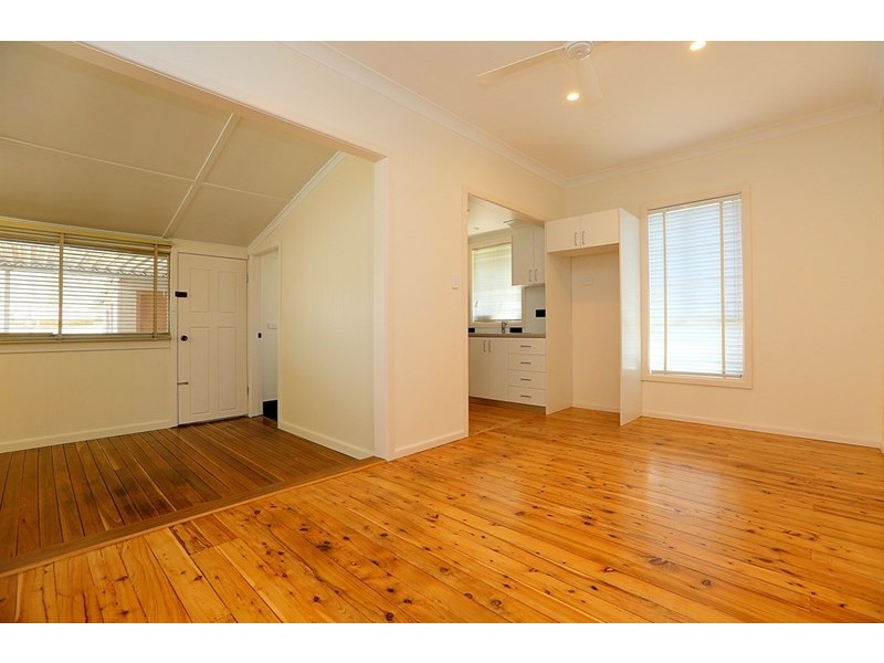 156 Juno Parade, Greenacre NSW 2190