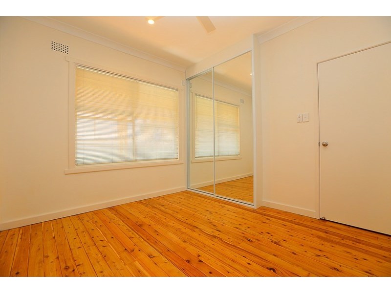 156 Juno Parade, Greenacre NSW 2190