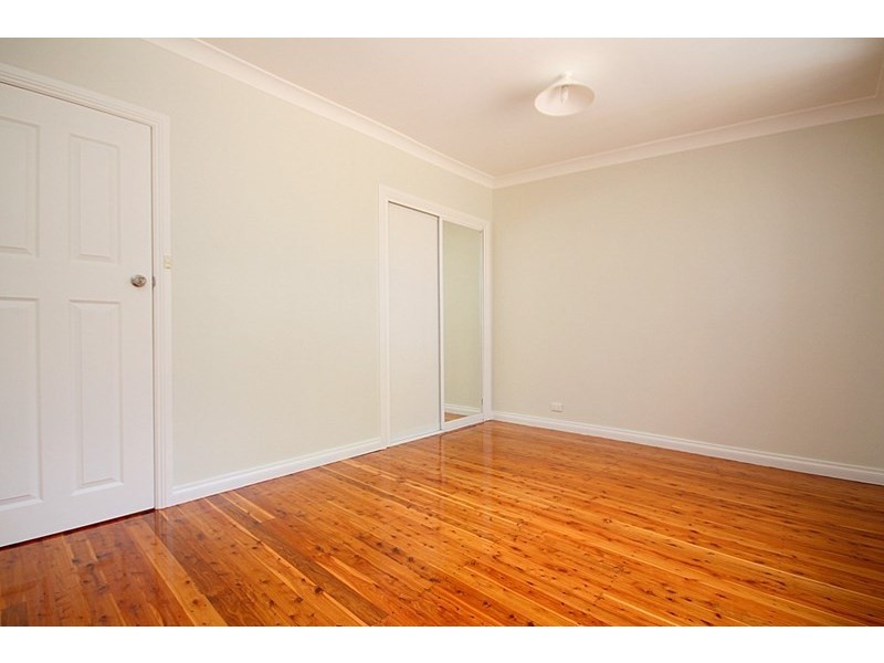 8A Bowden Boulevarde, Yagoona NSW 2199