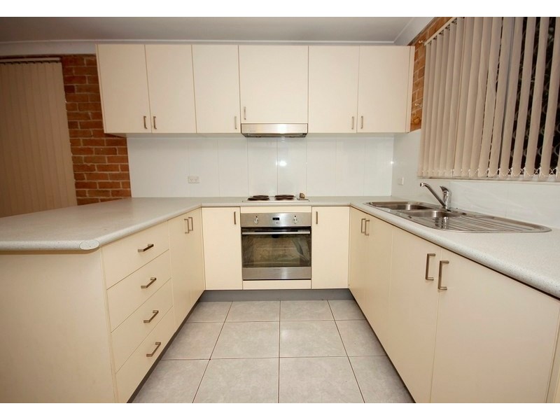 6/178 Greenacre Road, Bankstown NSW 2200
