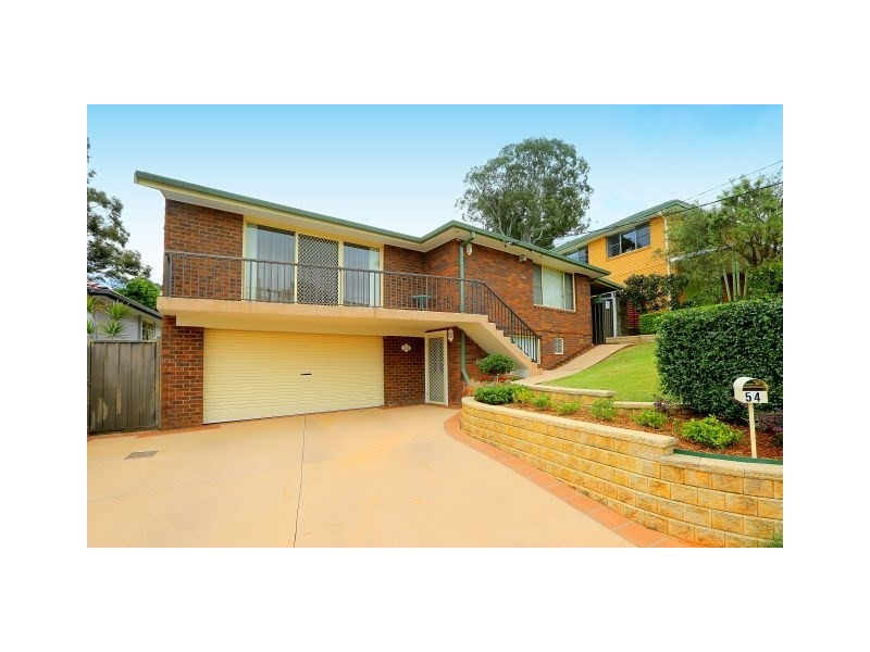54 Wendy Avenue, Georges Hall NSW 2198