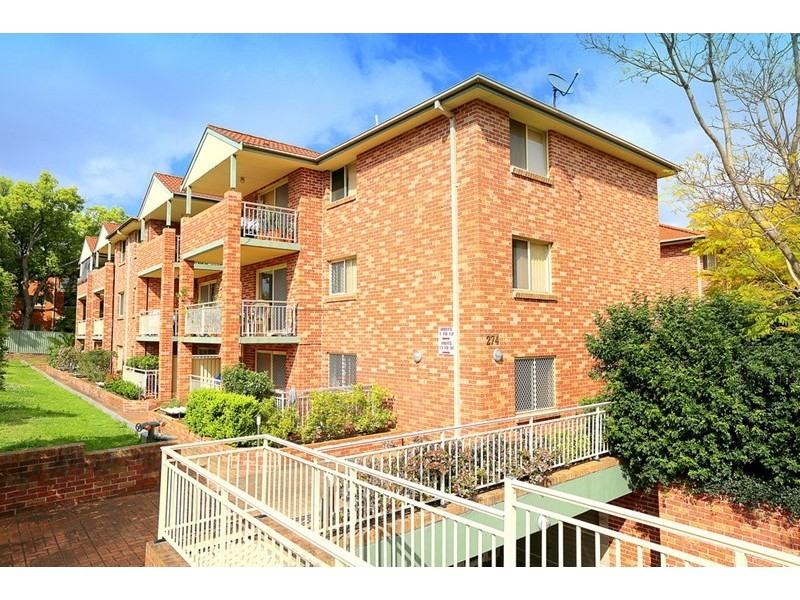 4/274 Stacey Street, Bankstown NSW 2200