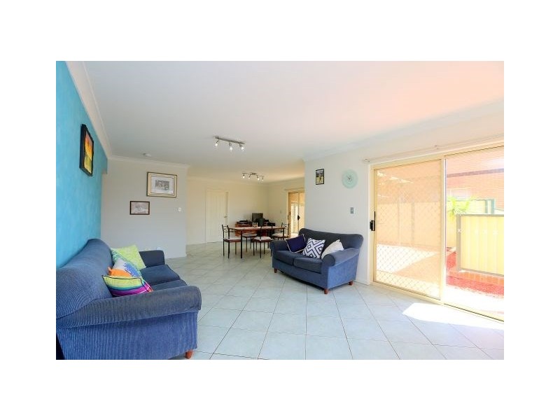 1/39 Rosemont Street South, Punchbowl NSW 2196