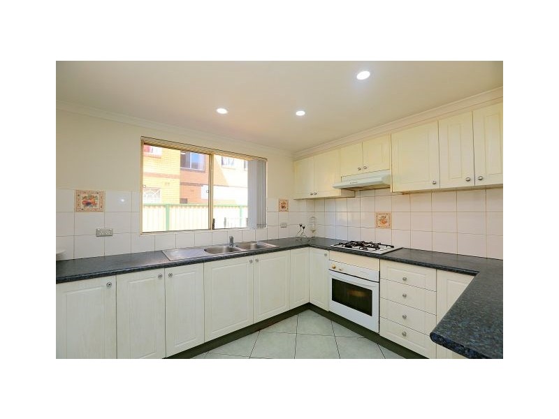 1/39 Rosemont Street South, Punchbowl NSW 2196