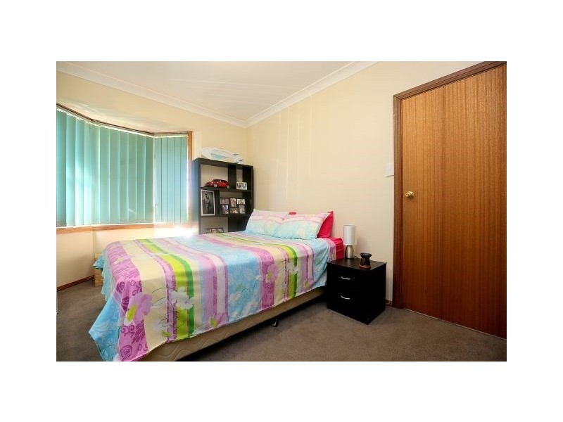 186 Wangee Road, Greenacre NSW 2190