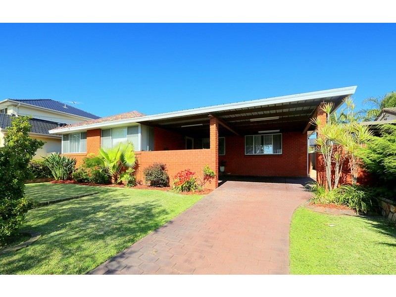 8 Carey Street, Bass Hill NSW 2197