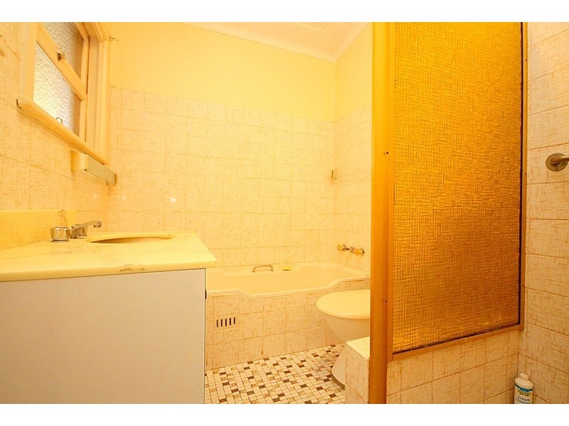 27 Norman Street, Condell Park NSW 2200