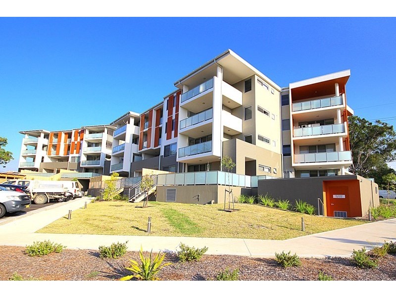 A202/2 Rowe Drive, Potts Hill NSW 2143