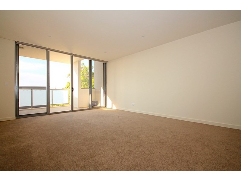 A202/2 Rowe Drive, Potts Hill NSW 2143