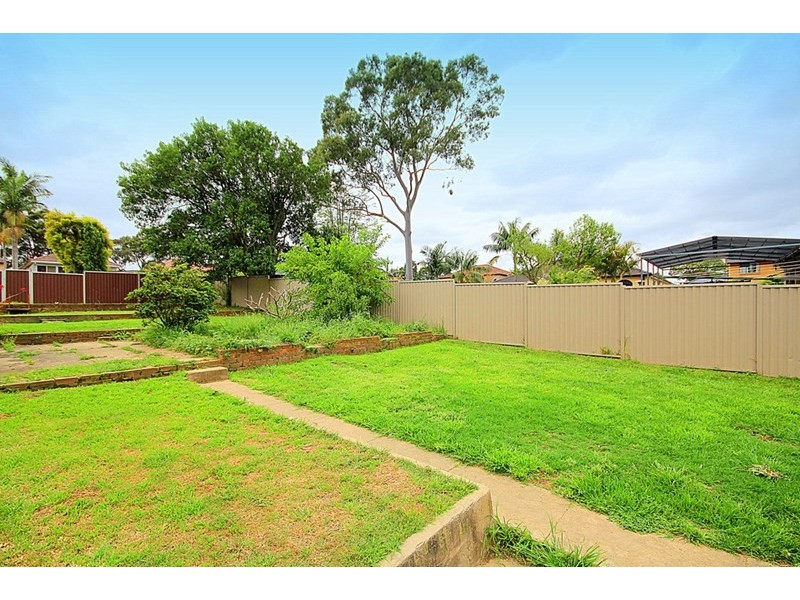 47 Old Kent Road, Greenacre NSW 2190