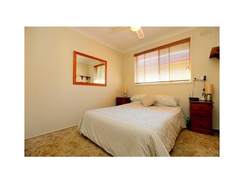 65 Wendy Avenue, Georges Hall NSW 2198