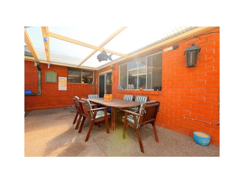 65 Wendy Avenue, Georges Hall NSW 2198