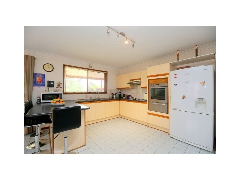 50 Jacaranda Drive, Georges Hall NSW 2198