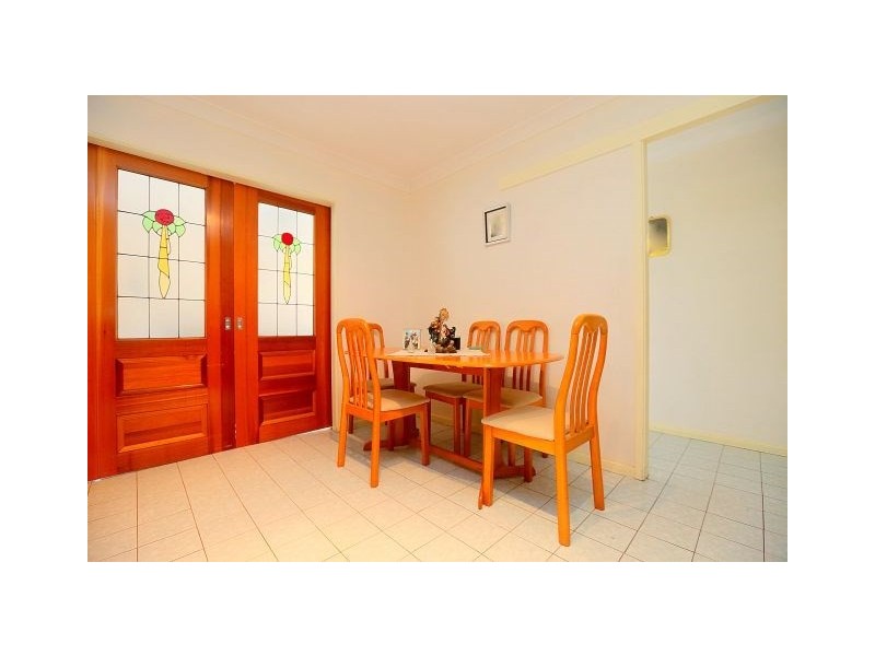 50 Jacaranda Drive, Georges Hall NSW 2198