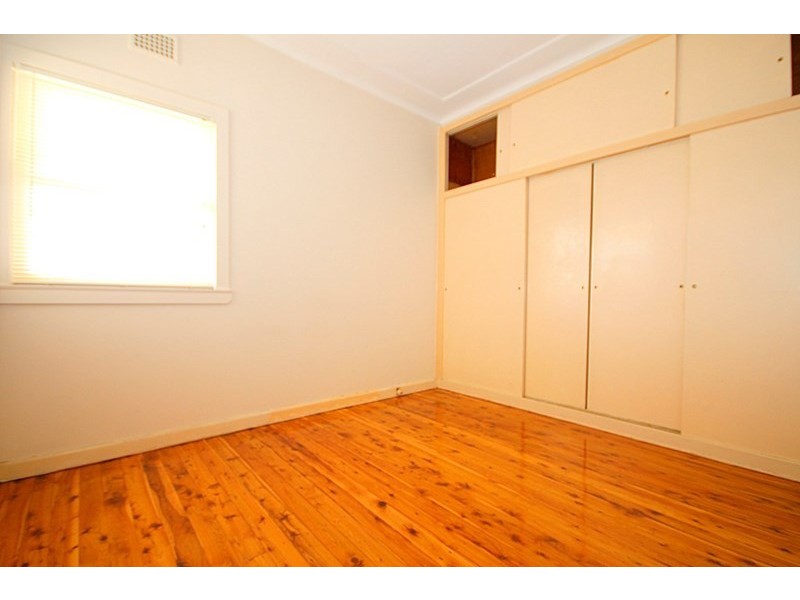 11 Lambert Street, Yagoona NSW 2199