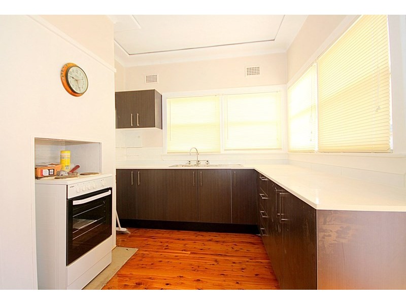 11 Lambert Street, Yagoona NSW 2199