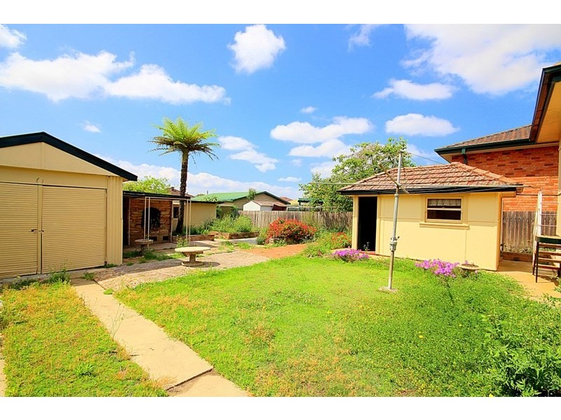 11 Lambert Street, Yagoona NSW 2199