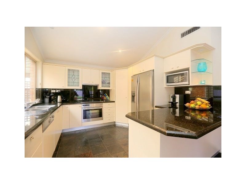 9A Endeavour Road, Georges Hall NSW 2198