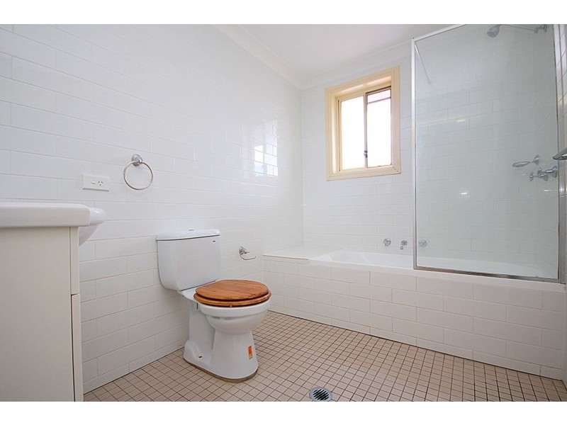 16 Hilda Street, Bass Hill NSW 2197